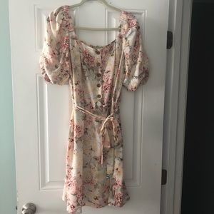 *NWT* LC Lauren Conrad Floral Dress